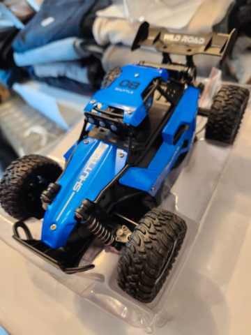 voiture télécommandée 